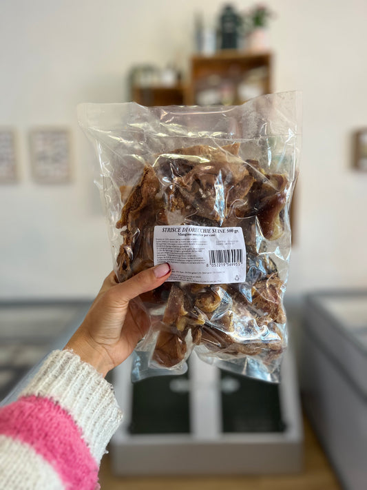 Ritagli di orecchie di suino